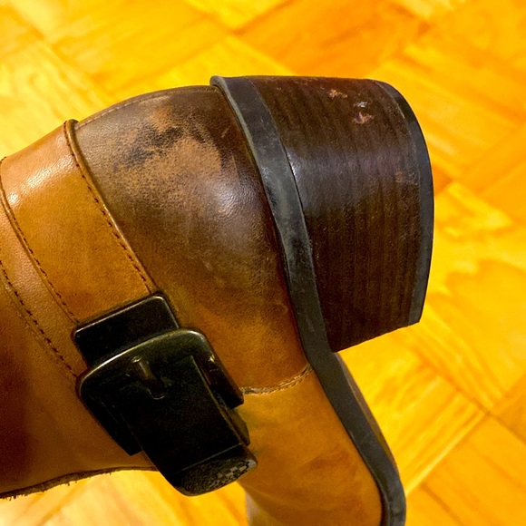 Vince Camuto Boot- - Picture 13 of 16